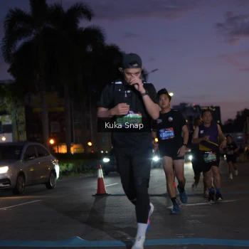 Runner Photo 3665341