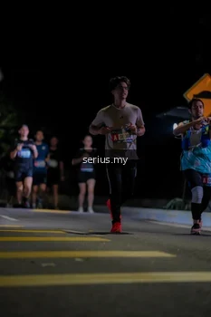 Runner Photo 3665353