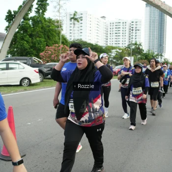Runner Photo 3665372