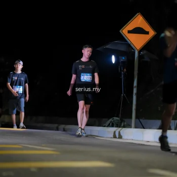 Runner Photo 3665423