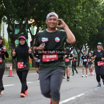 Runner Photo 3665426