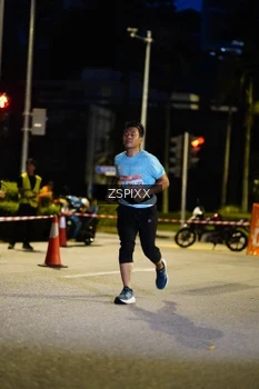 Runner Photo 3665453