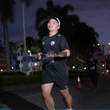 Runner Photo 3665465