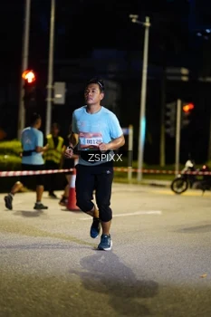 Runner Photo 3665513