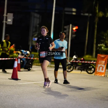 Runner Photo 3665525
