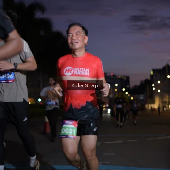 Runner Photo 3665614