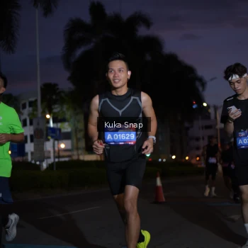 Runner Photo 3665695