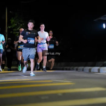 Runner Photo 3665709