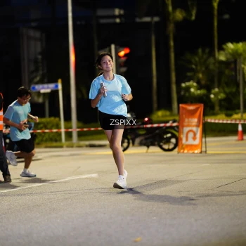 Runner Photo 3665718