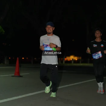 Runner Photo 3665733