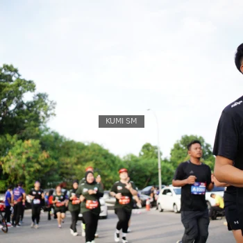 Runner Photo 3665746