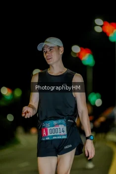 Runner Photo 3665773