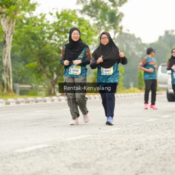 Runner Photo 3665776