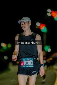 Runner Photo 3665795