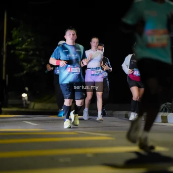 Runner Photo 3665806