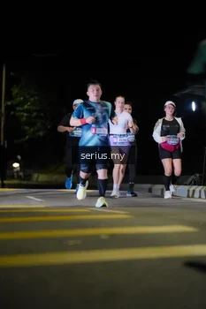 Runner Photo 3665815