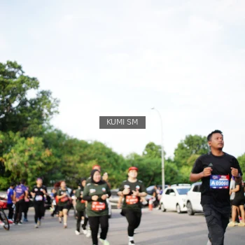 Runner Photo 3665878