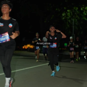Runner Photo 3665879