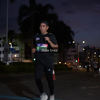 Runner Photo 3665916