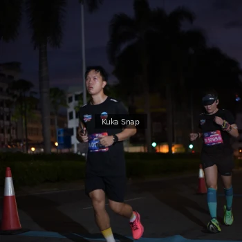 Runner Photo 3665927