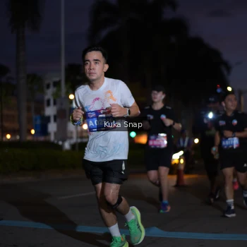 Runner Photo 3665941