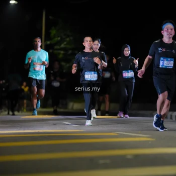 Runner Photo 3665947