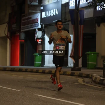 Runner Photo 3665948