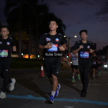 Runner Photo 3665963