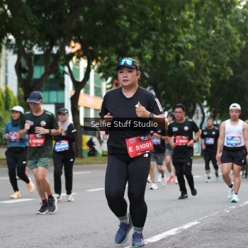 Runner Photo 3665966