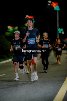 Runner Photo 3666015