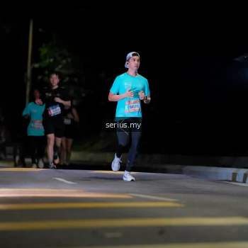 Runner Photo 3666016