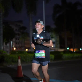 Runner Photo 3666021
