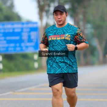 Runner Photo 3666071