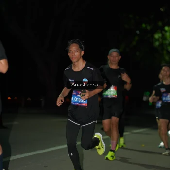 Runner Photo 3666075