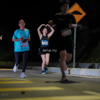 Runner Photo 3666087