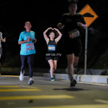Runner Photo 3666088