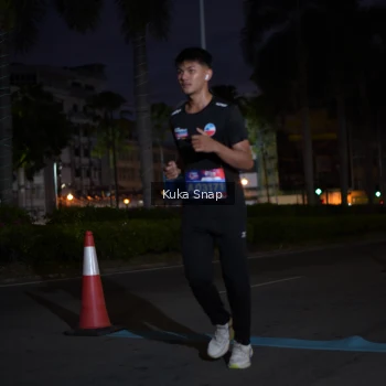 Runner Photo 3666103