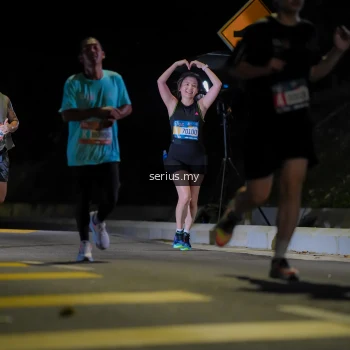 Runner Photo 3666104