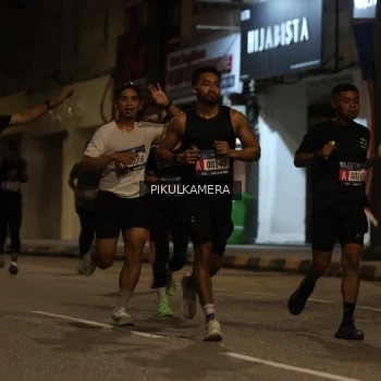 Runner Photo 3666132
