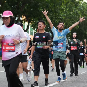 Runner Photo 3666168
