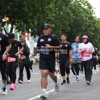 Runner Photo 3666171