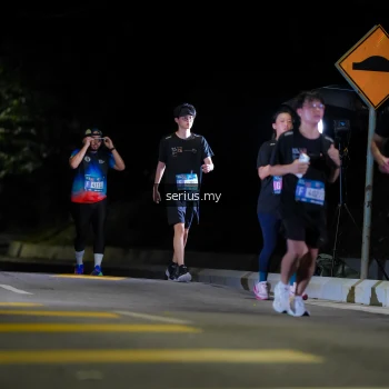 Runner Photo 3666398