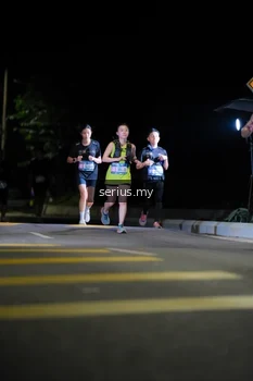Runner Photo 3666514
