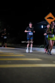Runner Photo 3666570