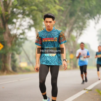 Runner Photo 3666578