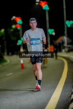Runner Photo 3666590