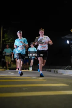 Runner Photo 3666620