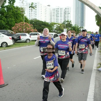 Runner Photo 3666640