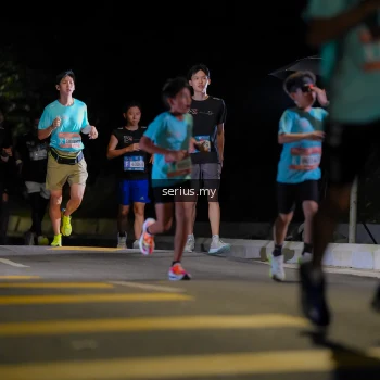 Runner Photo 3666641