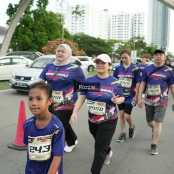 Runner Photo 3666653